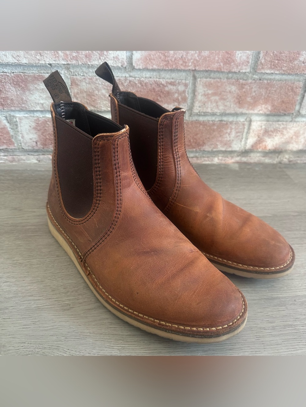 Red Wing Weekender Chelsea Boots Men’s 9 D Tan Leather Western Work Utility